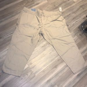 Old Navy Capri Pants